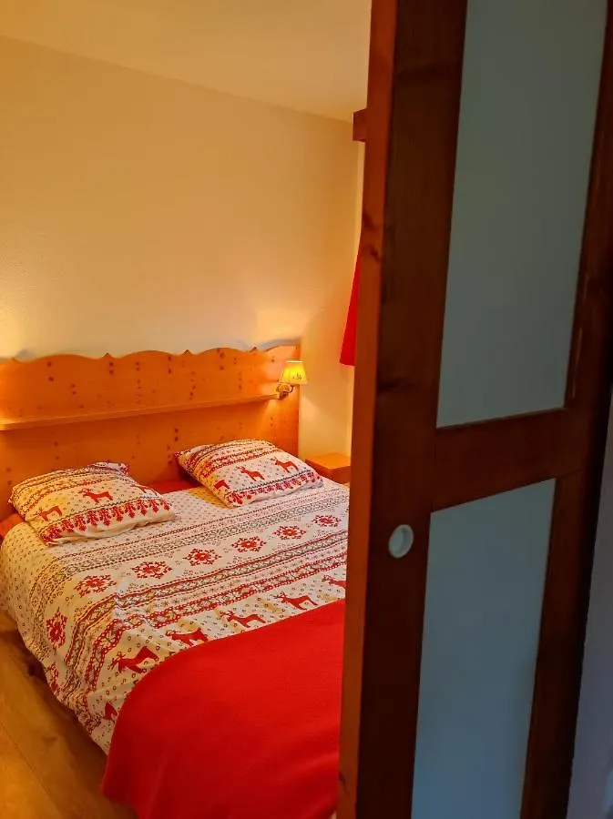 Les Arolles E23, Classe 3 Etoiles A Chamrousse 1700 Apartment